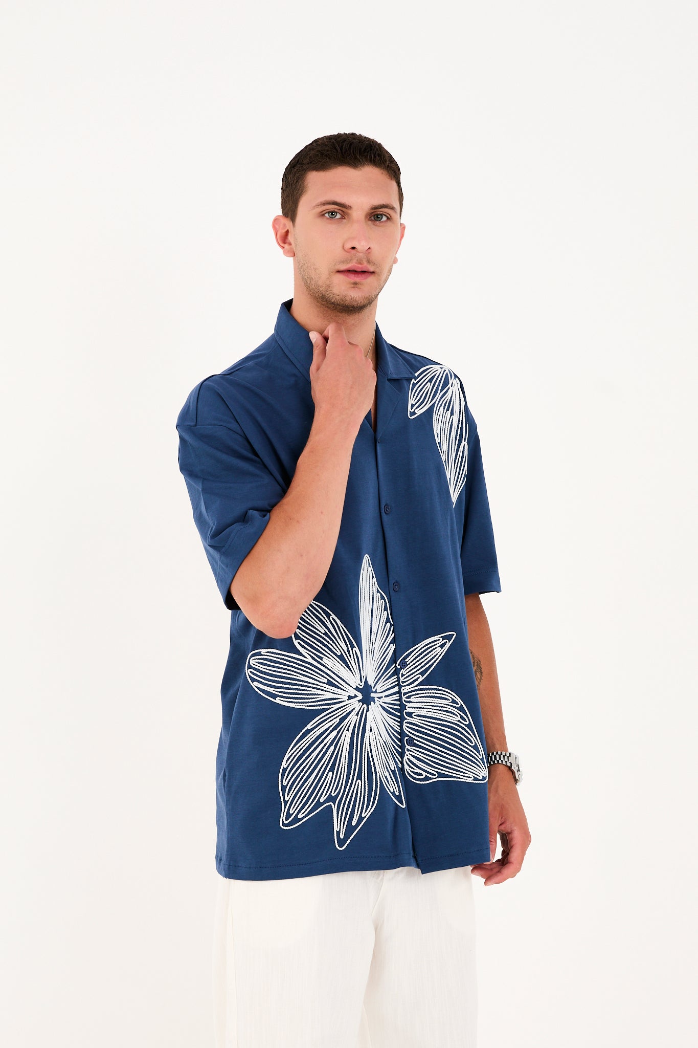 color:blue