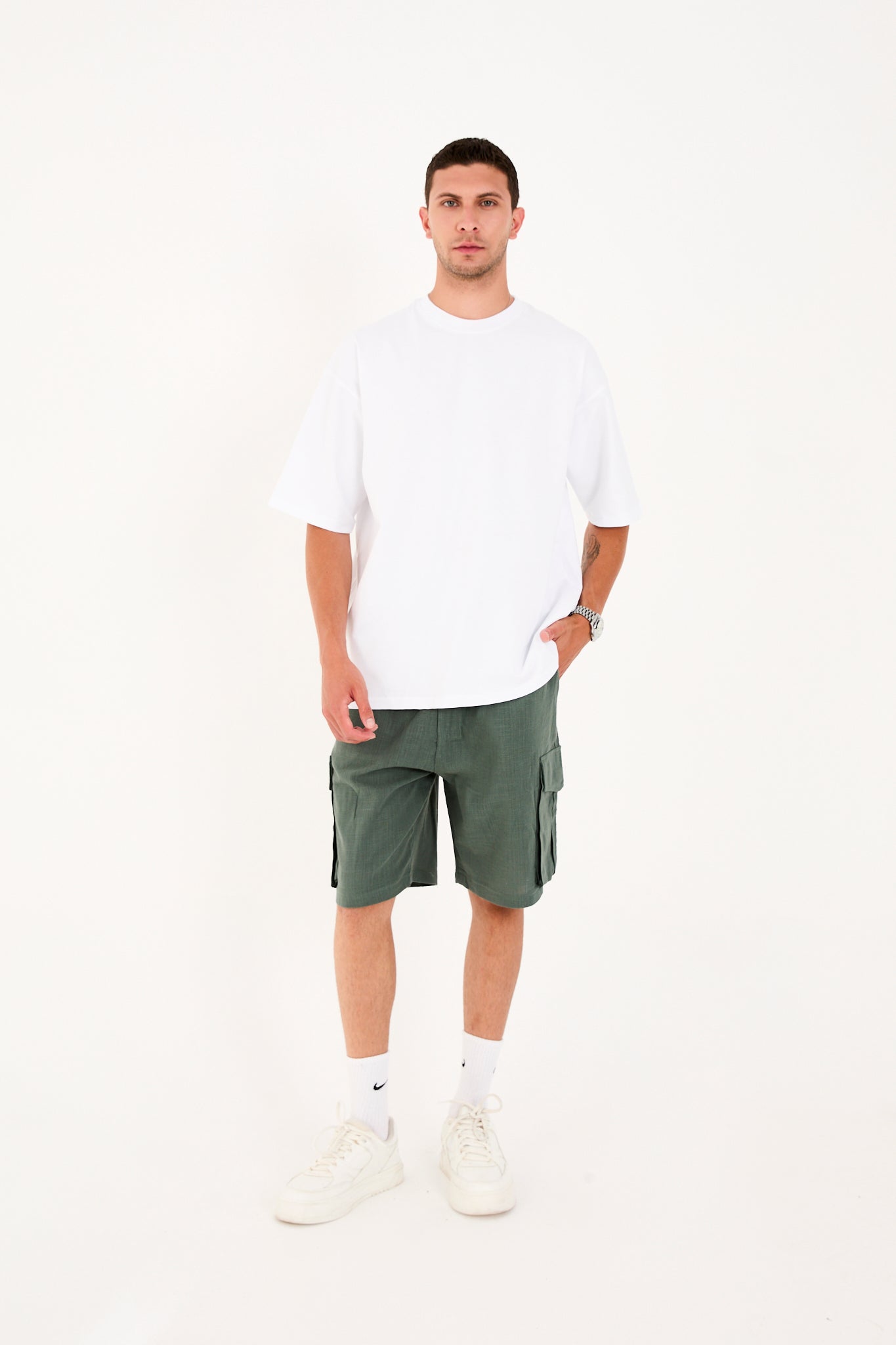 color:olive