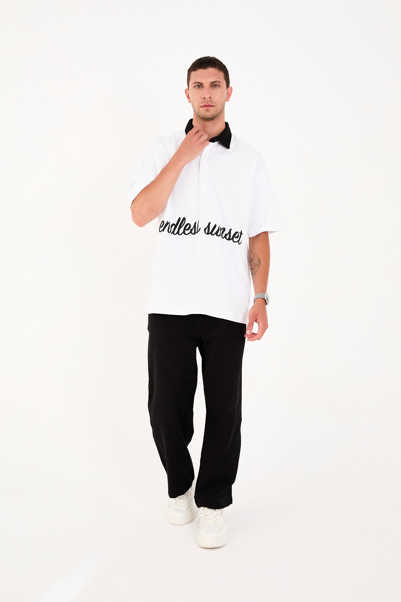 colort-card:white color:white