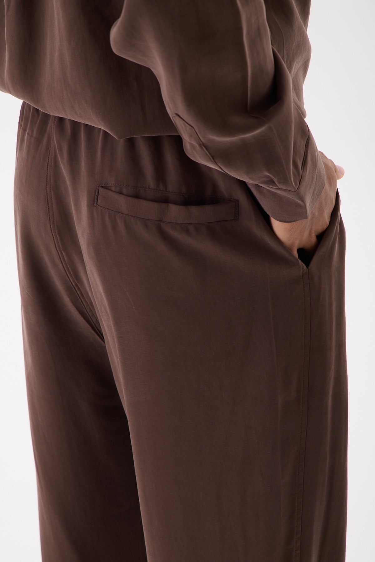 color:brown