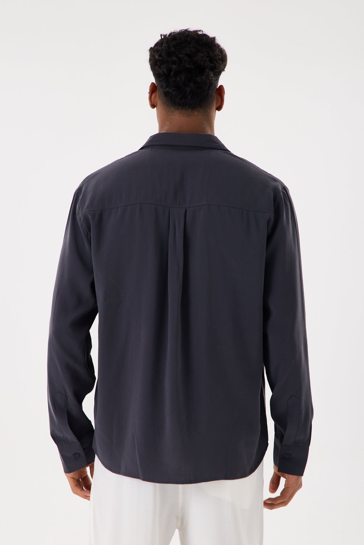 color:anthracite