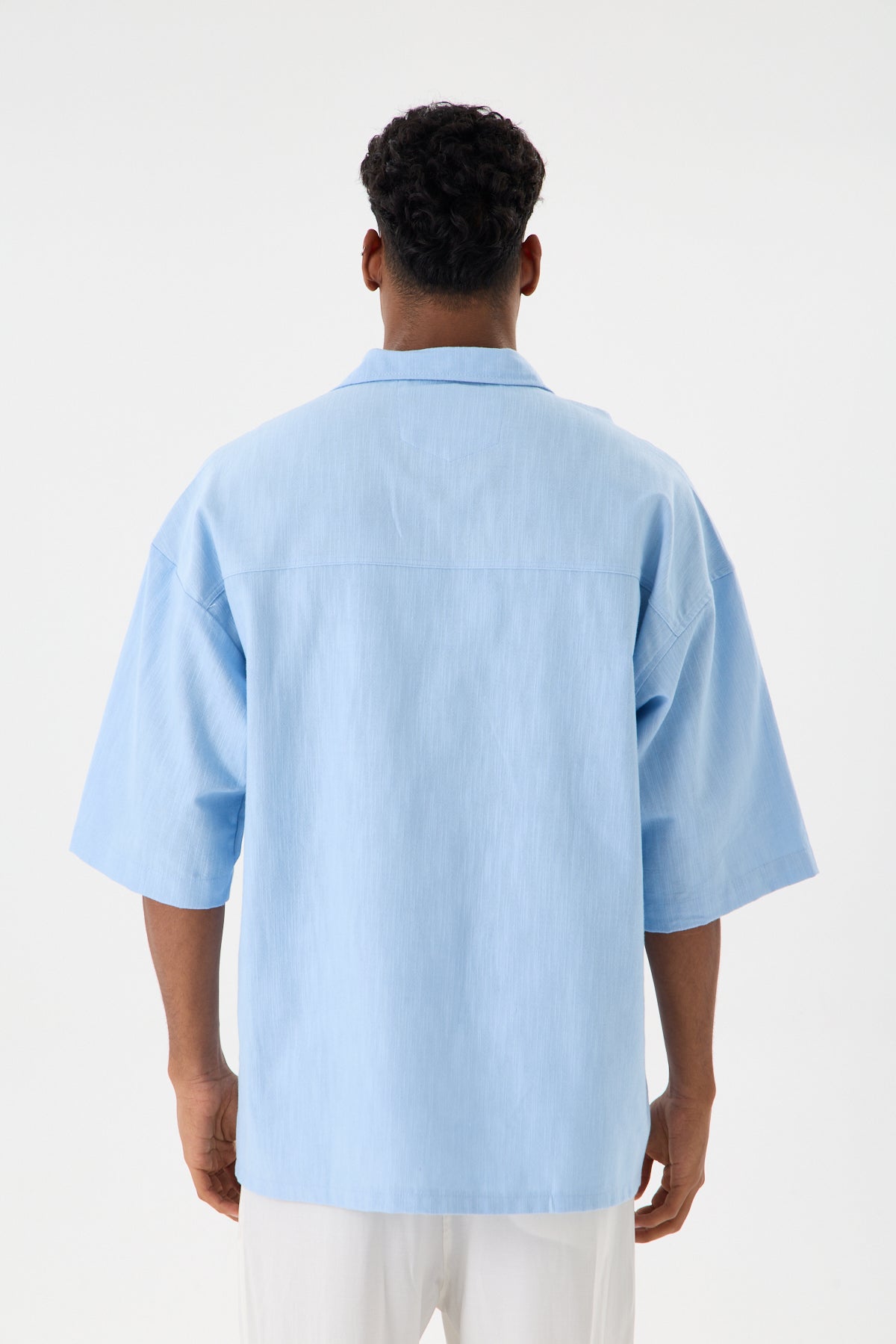 color:blue