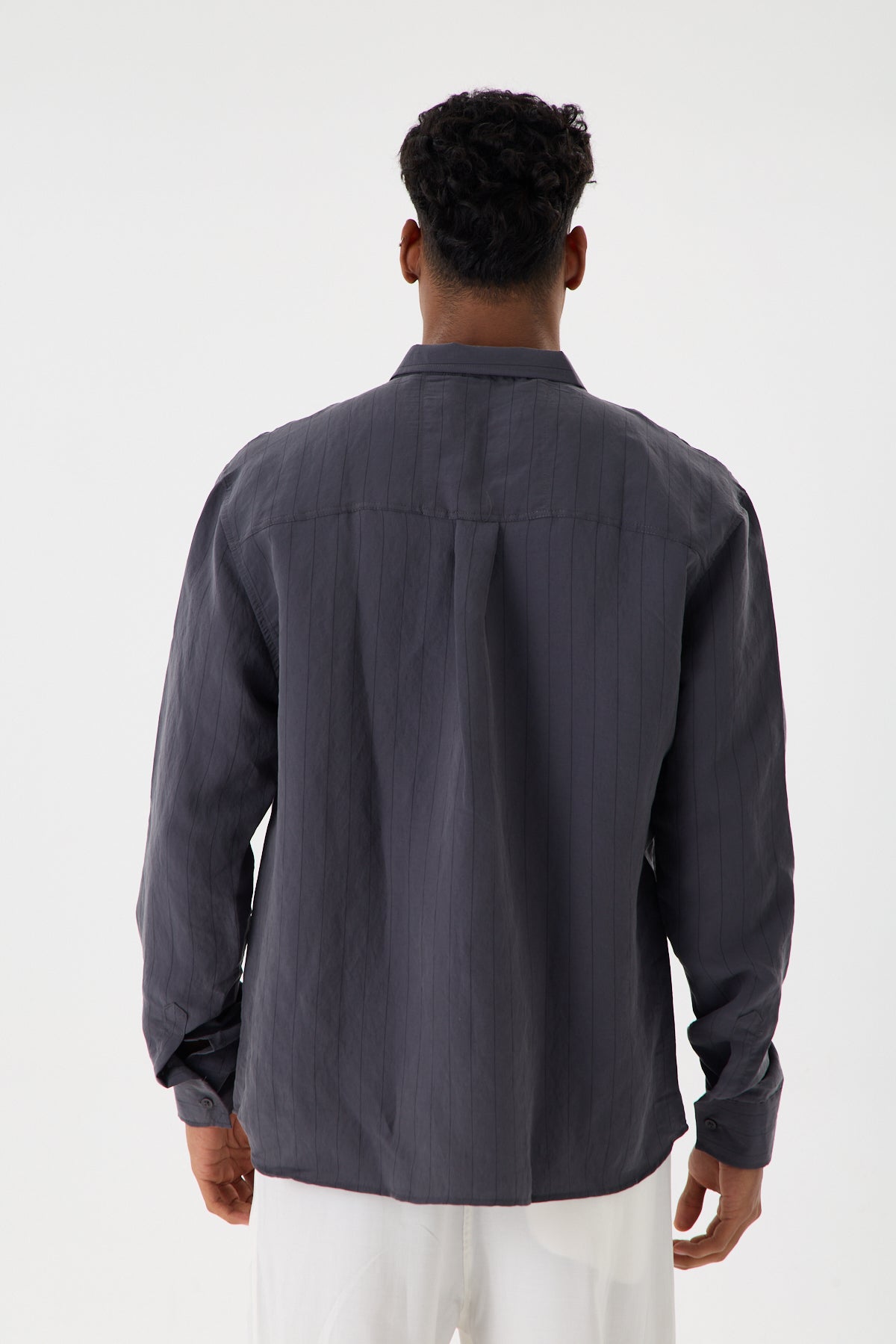 color:anthracite
