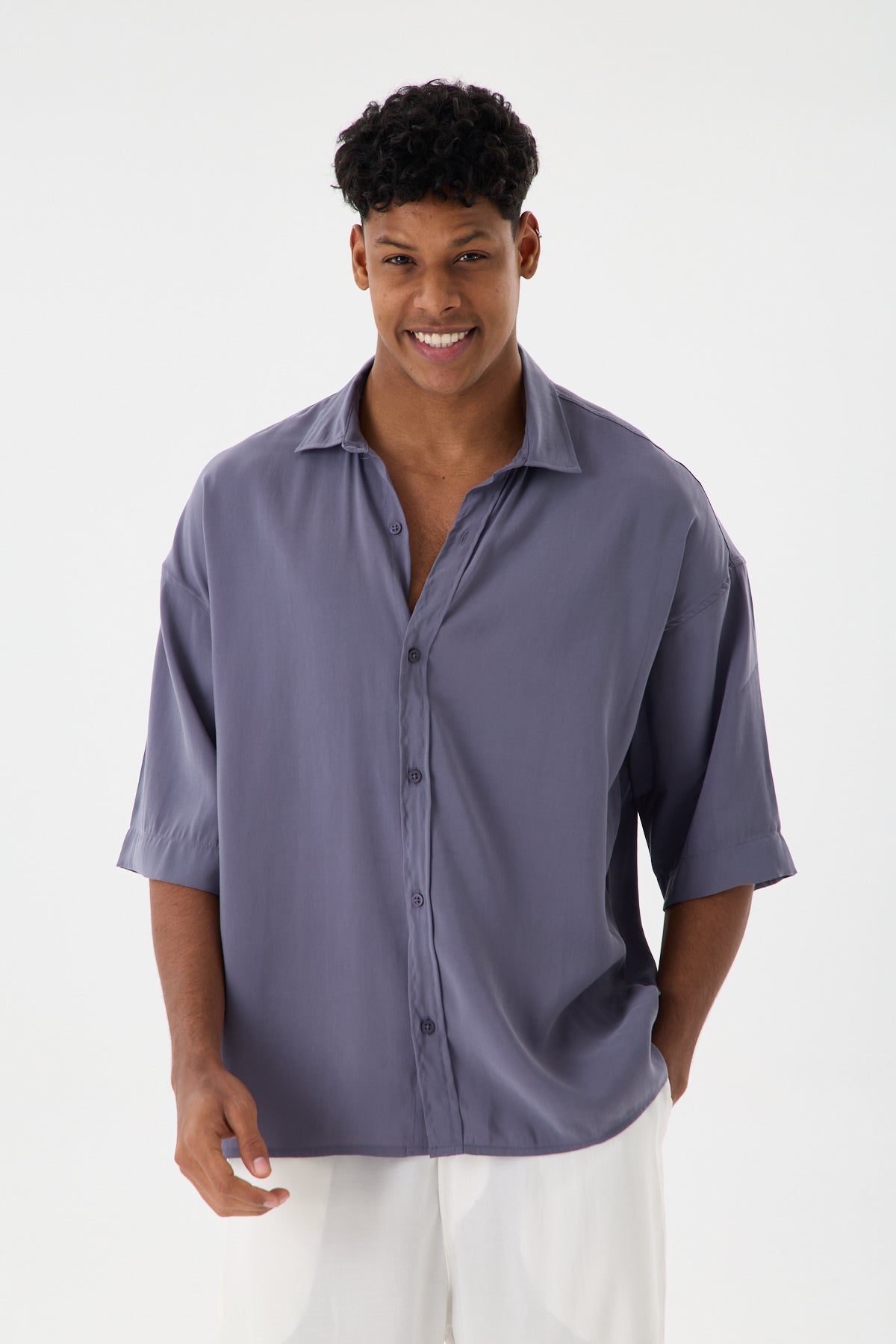 color:indigo