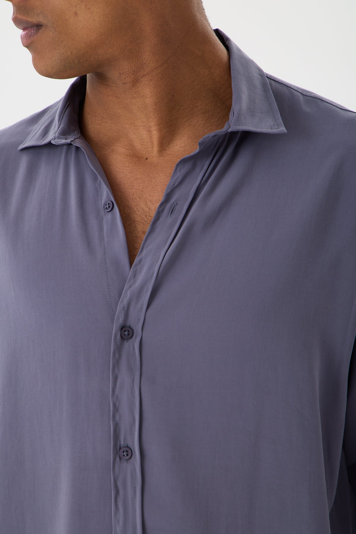 color:indigo