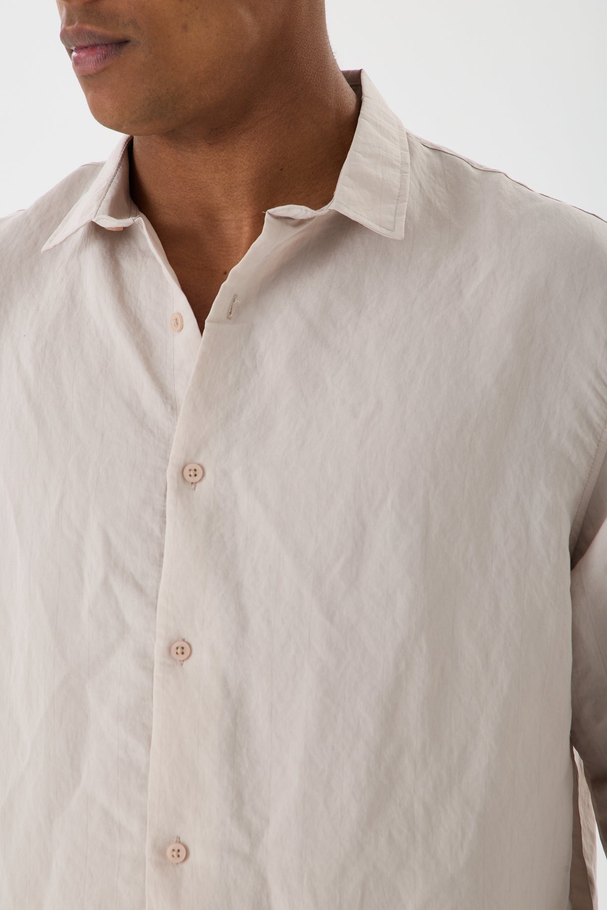 color:beige