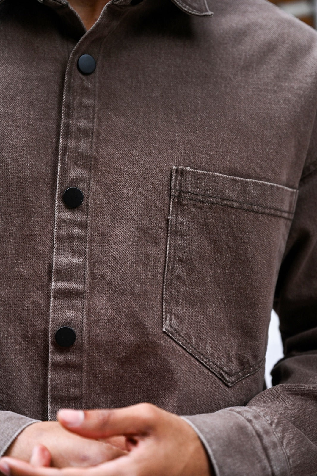 color:brown
