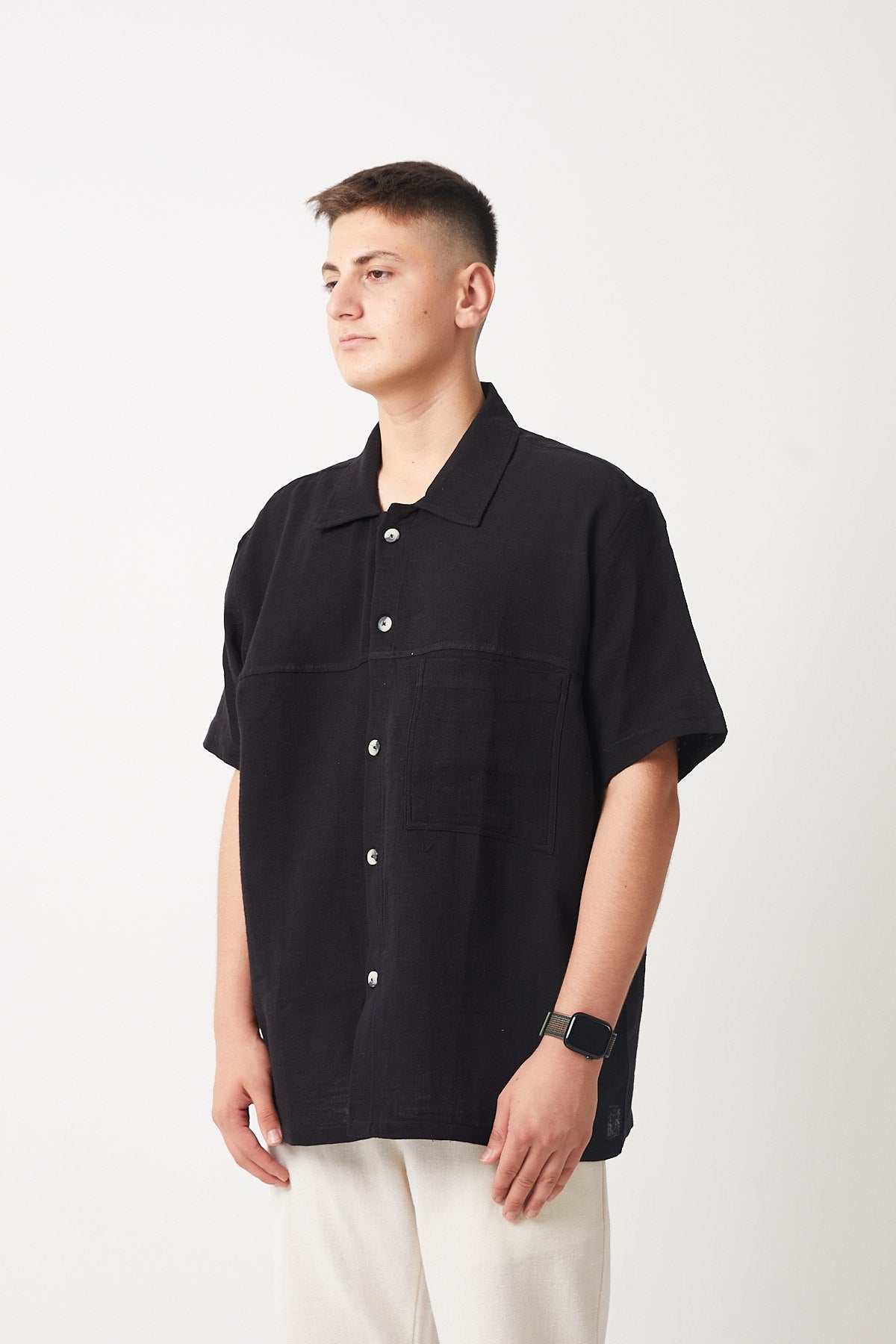 color:black