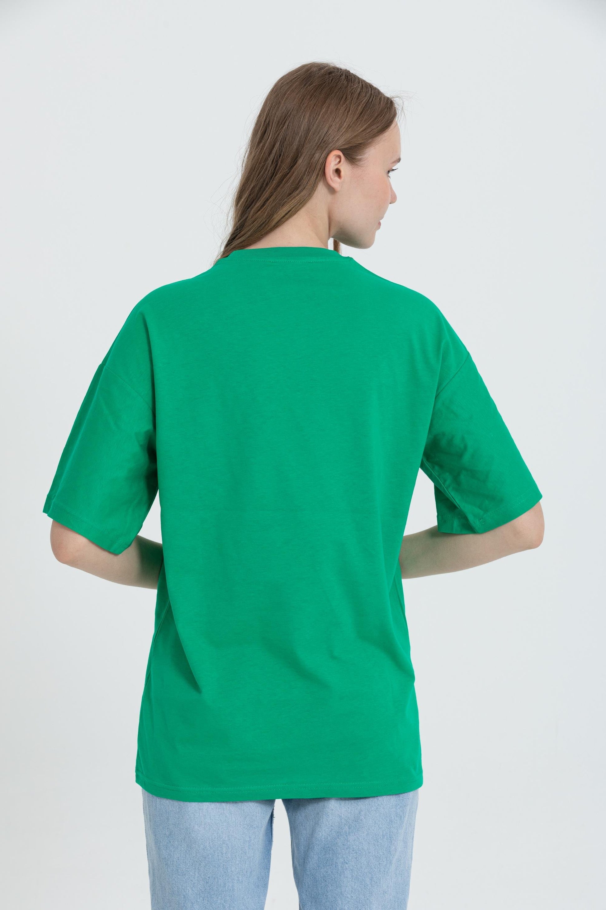 color:green