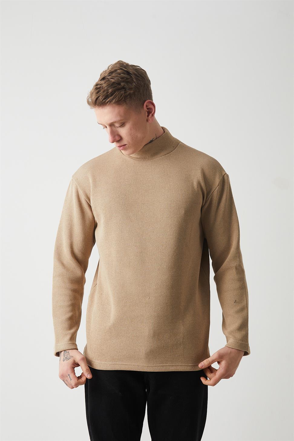 Men’s Turtleneck Knitted Sweater – Plain Knit, Modern Fit R-5849