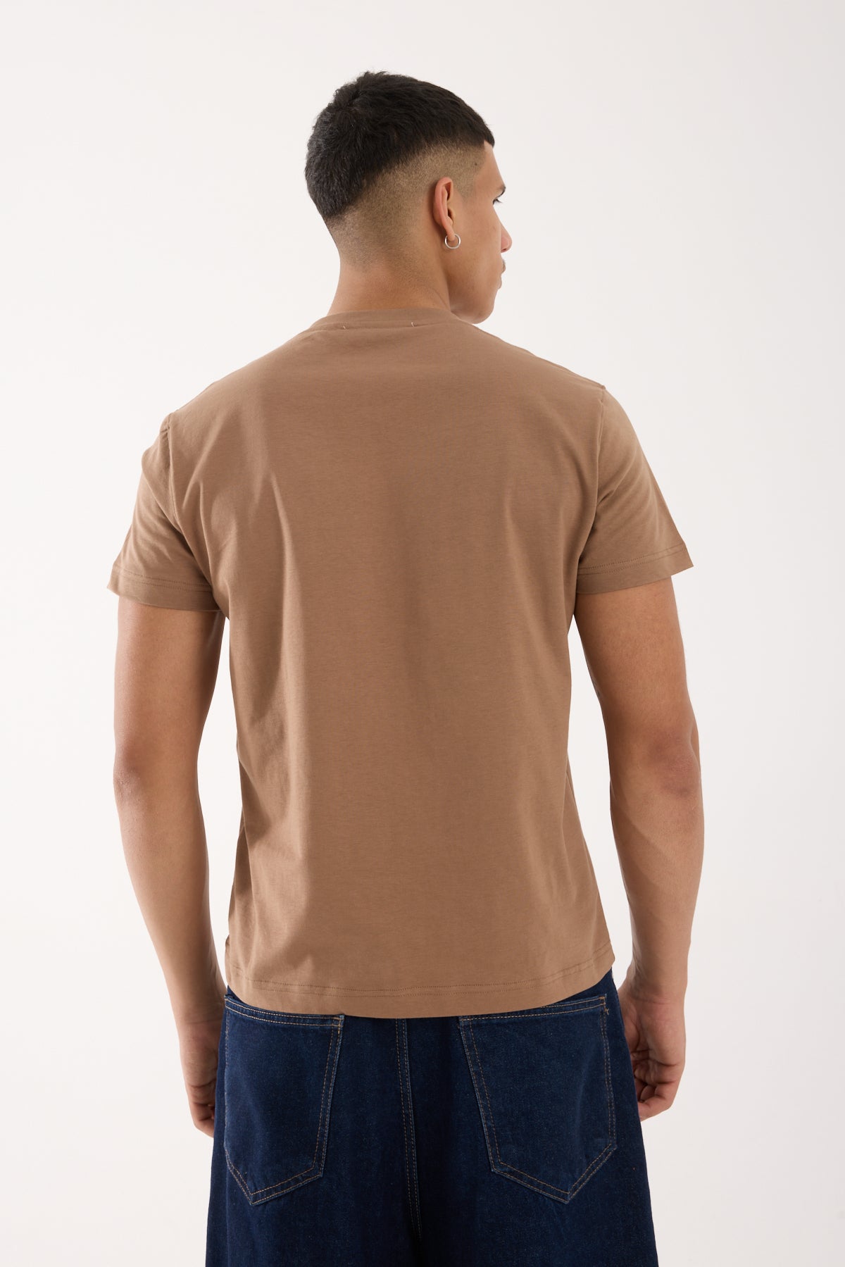  color:brown