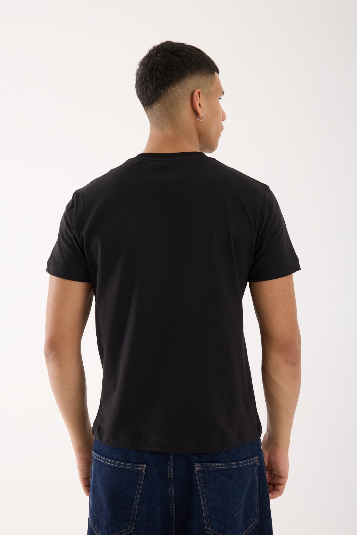  color:black