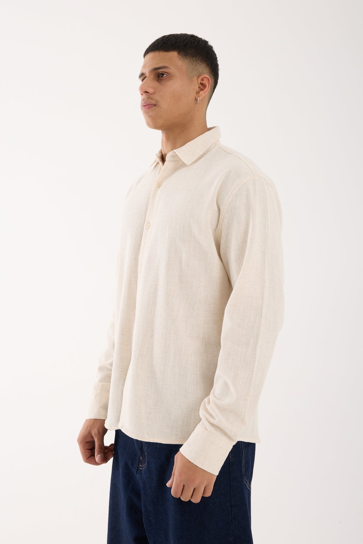 color:beige