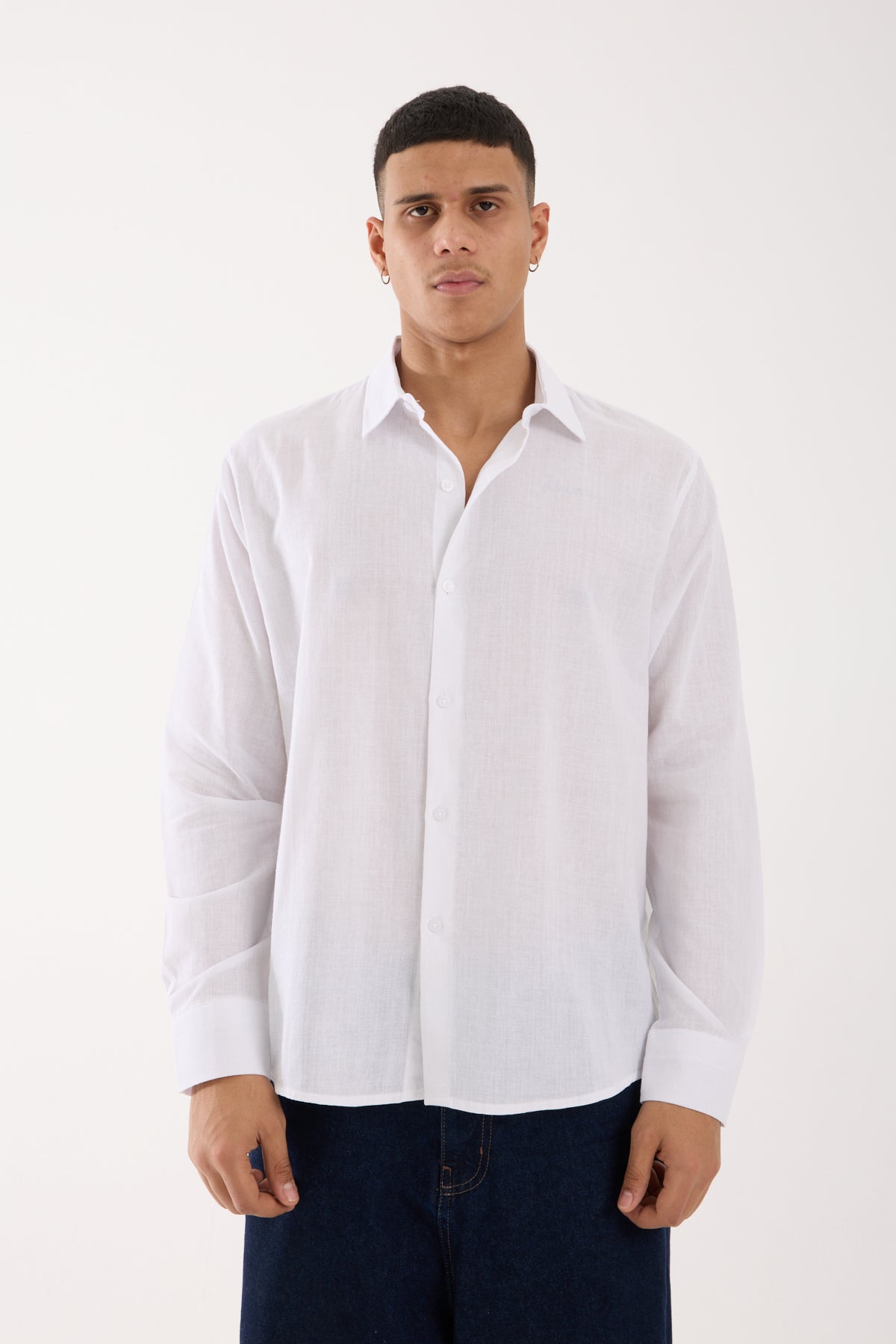 color-card:white color:white