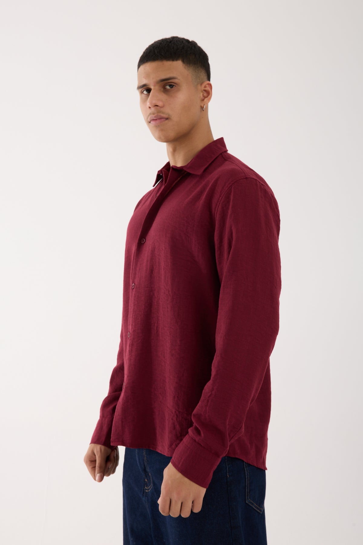 color:burgundy
