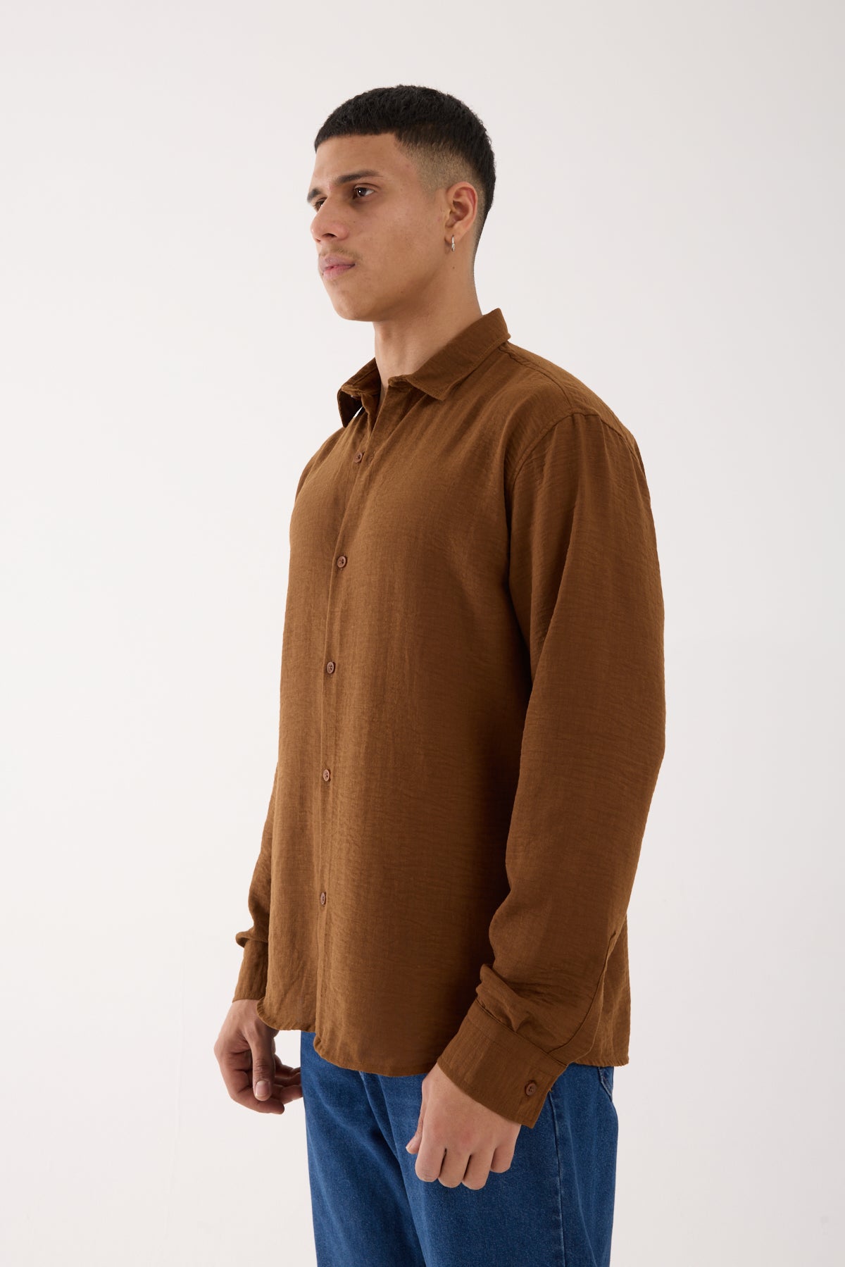 color:brown