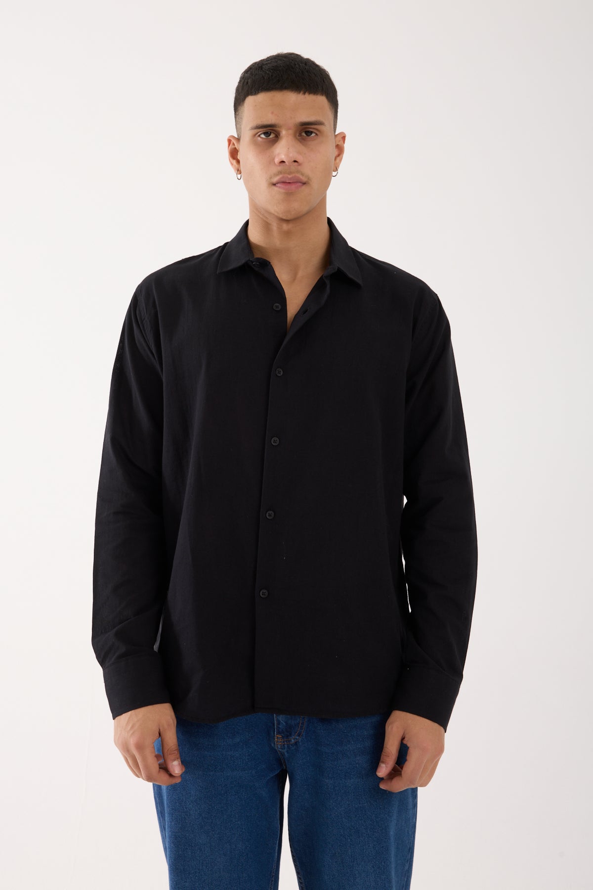 color-card:black color:black