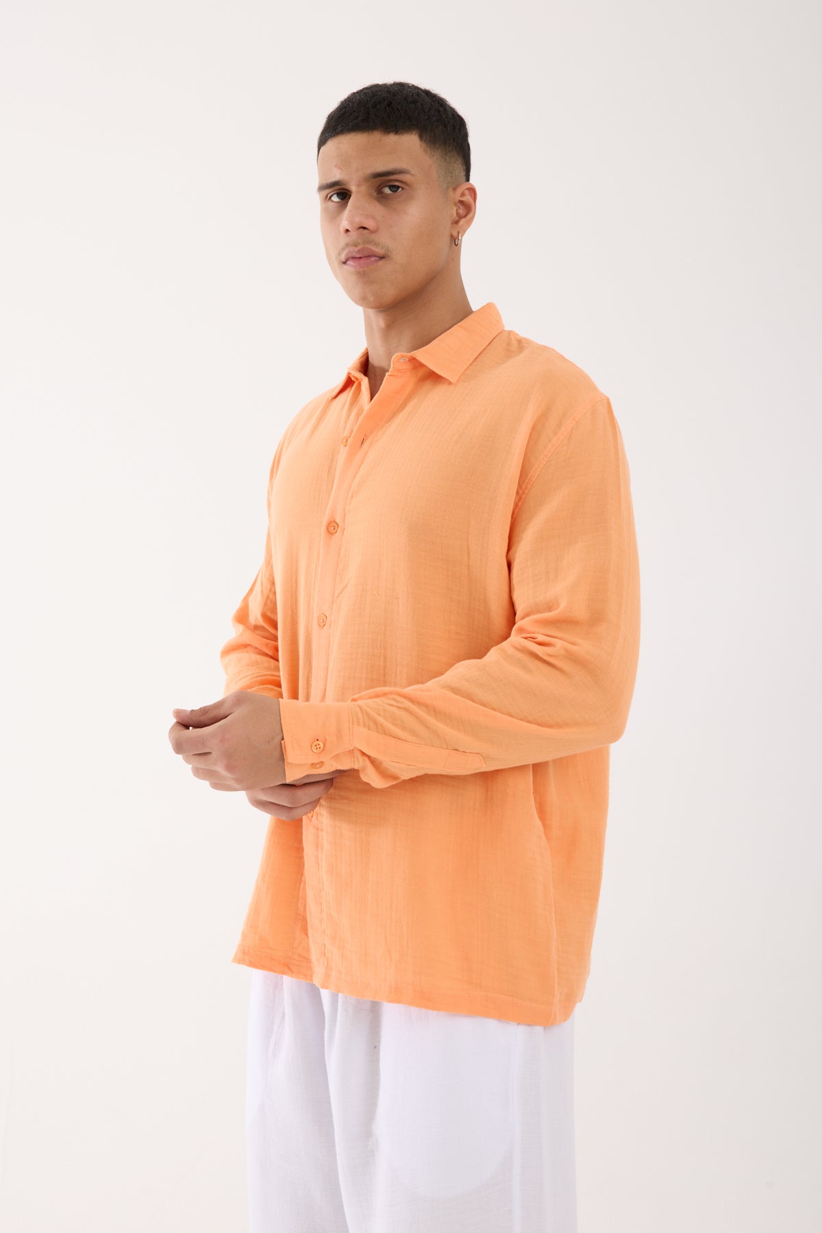 color:orange