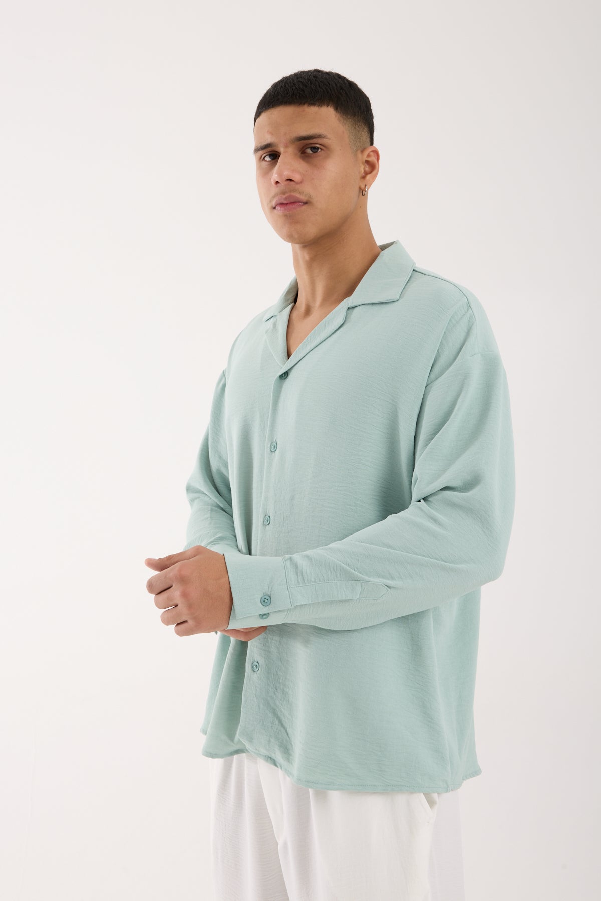 color:mint green