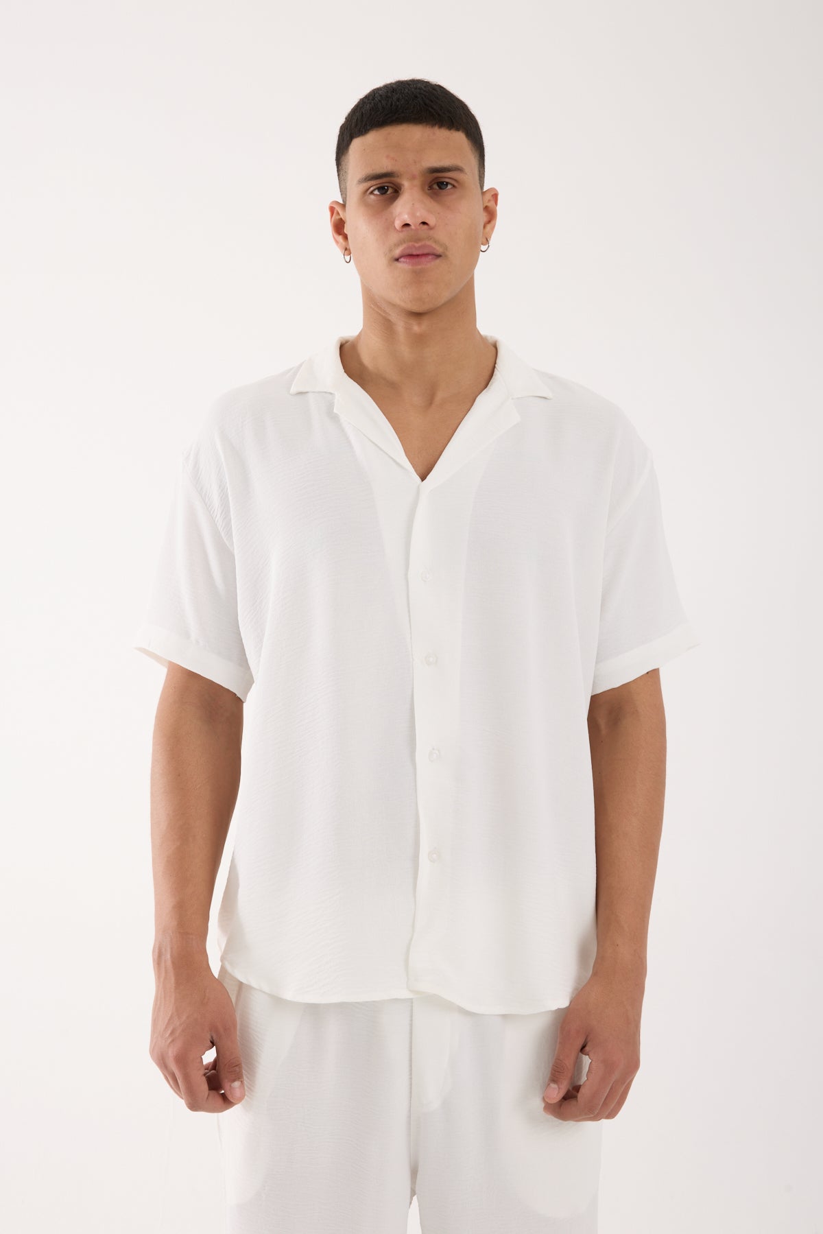 color-card:white color:white