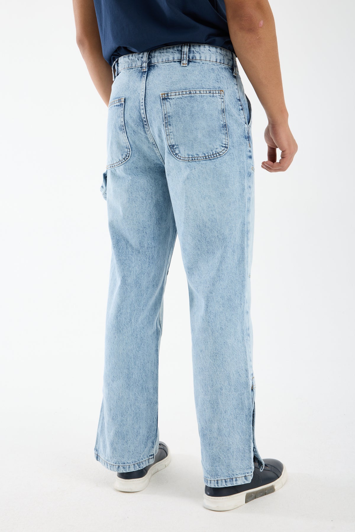 Washed Light Blue Wide Leg Denim Jeans for Men T-335