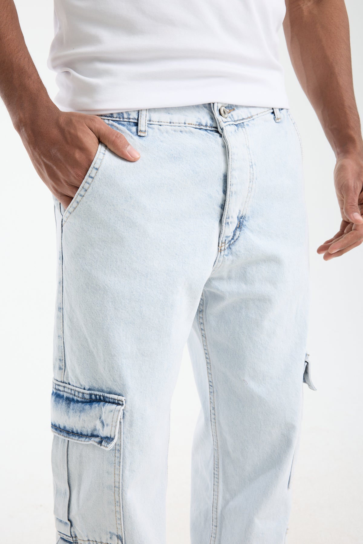 Men's Washed Blue Jeans With Side Pocket Detail-T-3245
