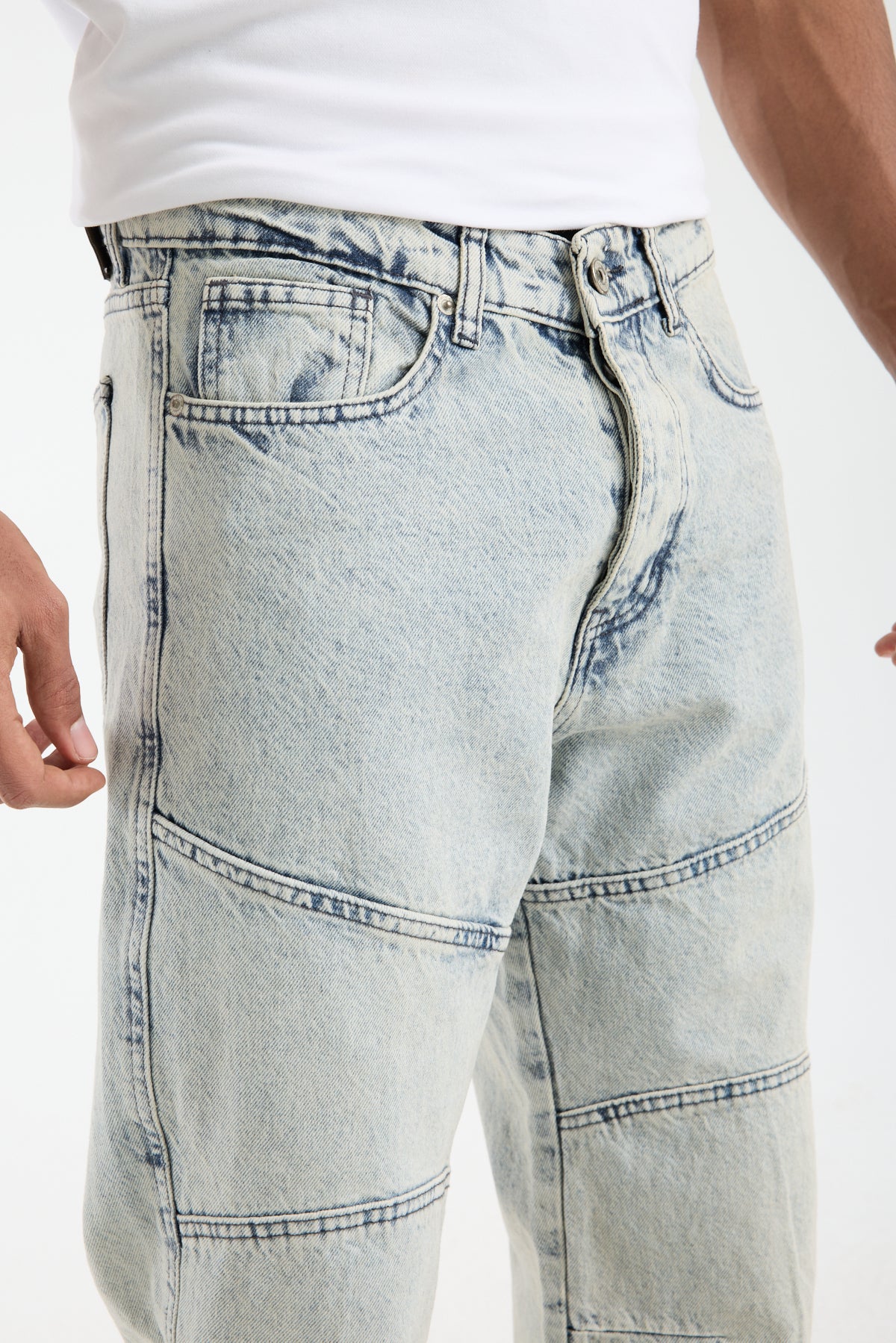 Men’s Washed Blue Panelled Jeans – Relaxed Fit Streetwear | T-3141