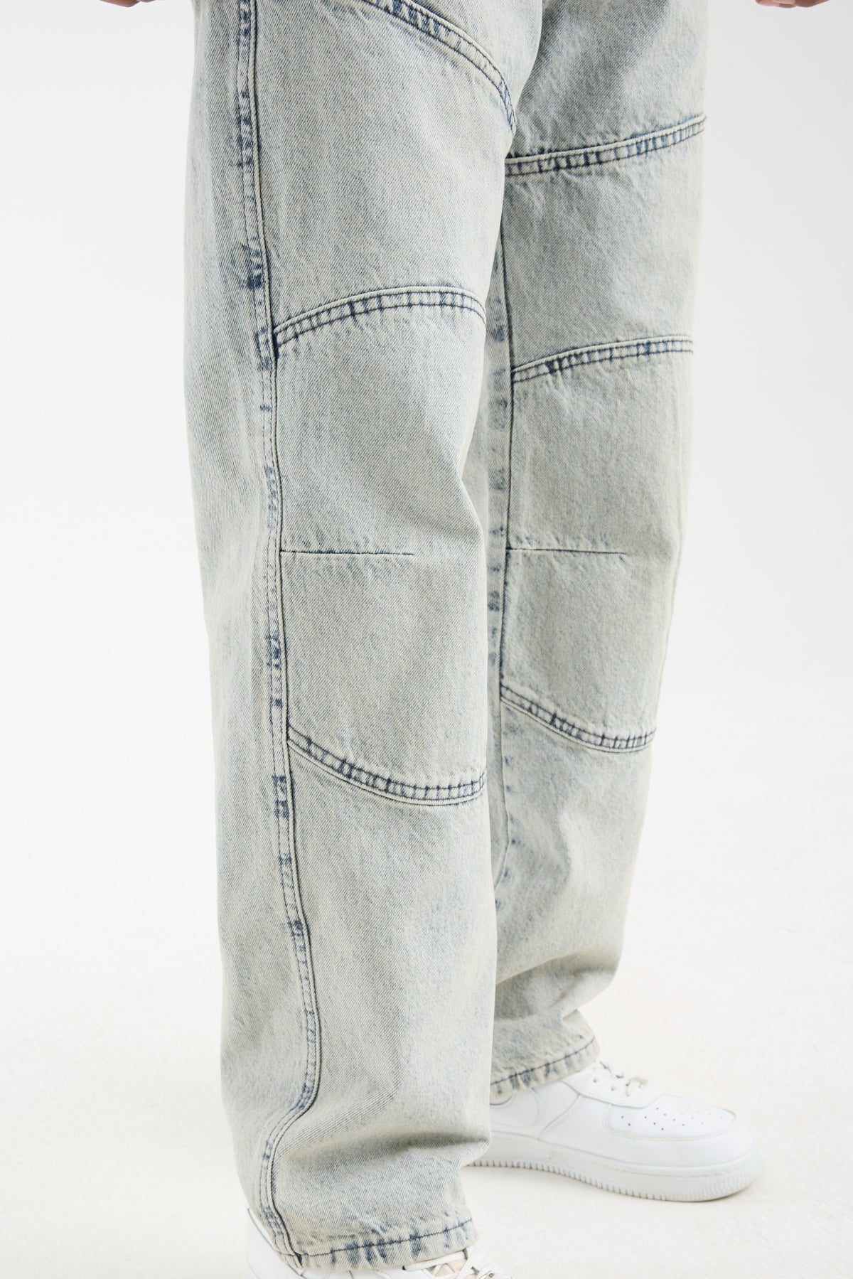 Men’s Washed Blue Panelled Jeans – Relaxed Fit Streetwear | T-3141