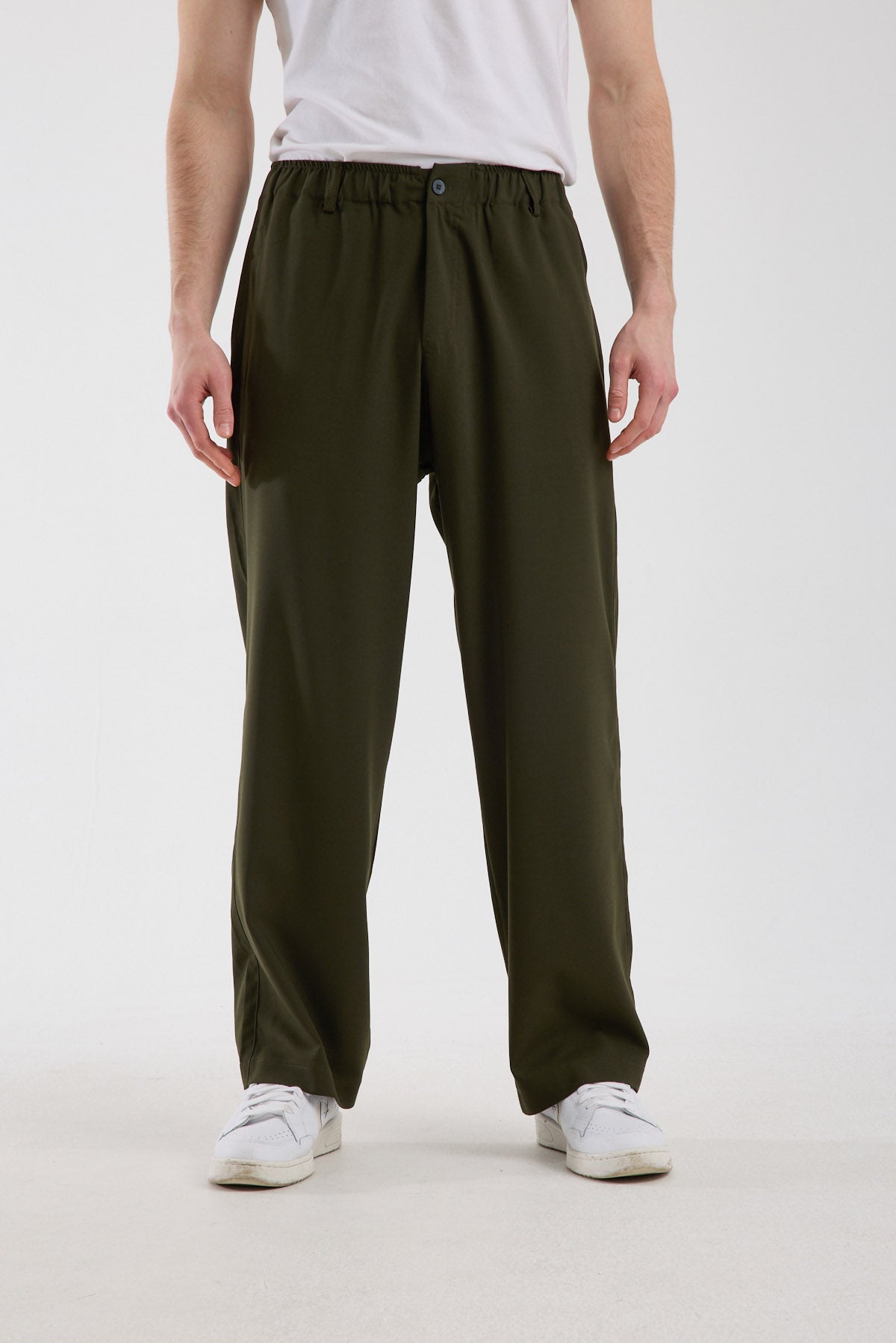 color:olive