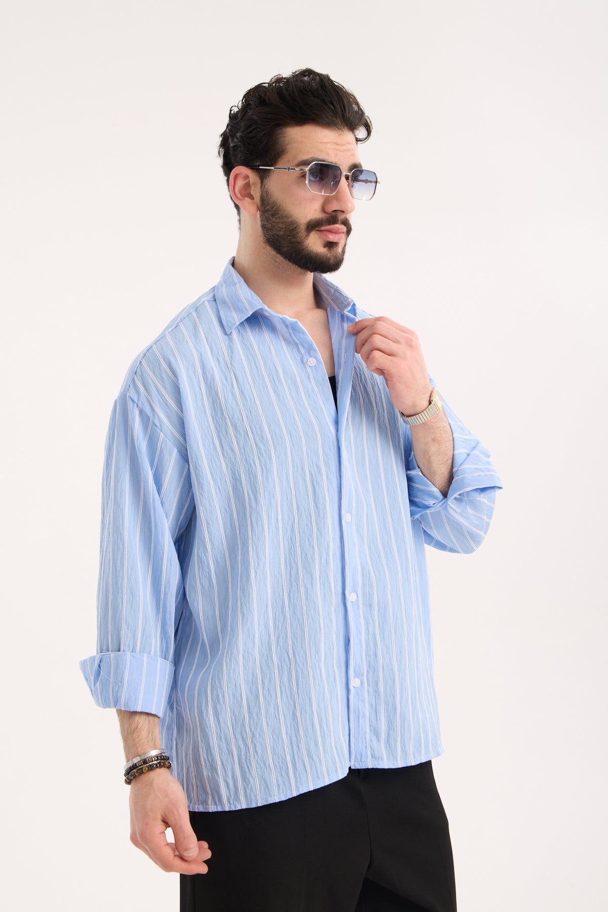 color:blue