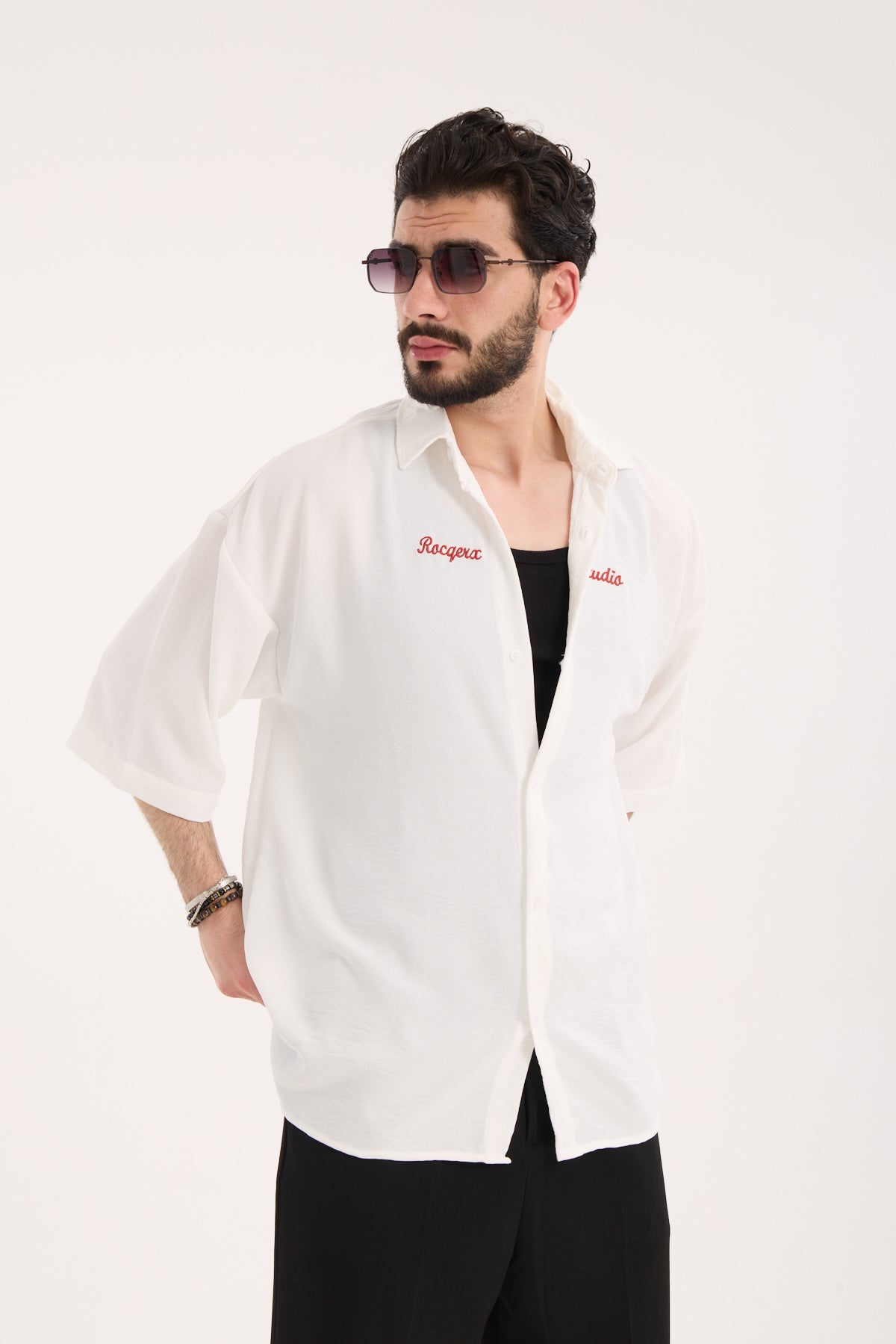 color-card:white 
