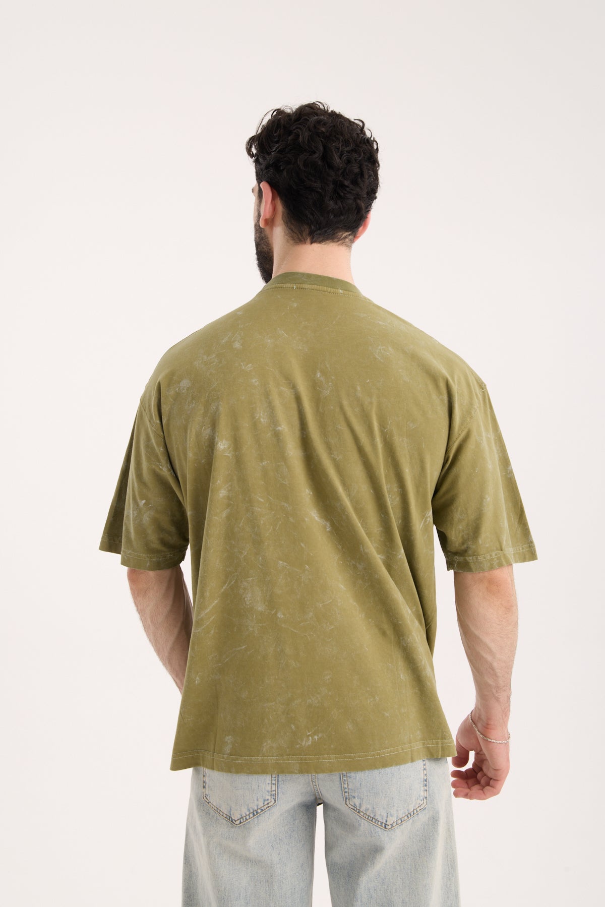 color:green