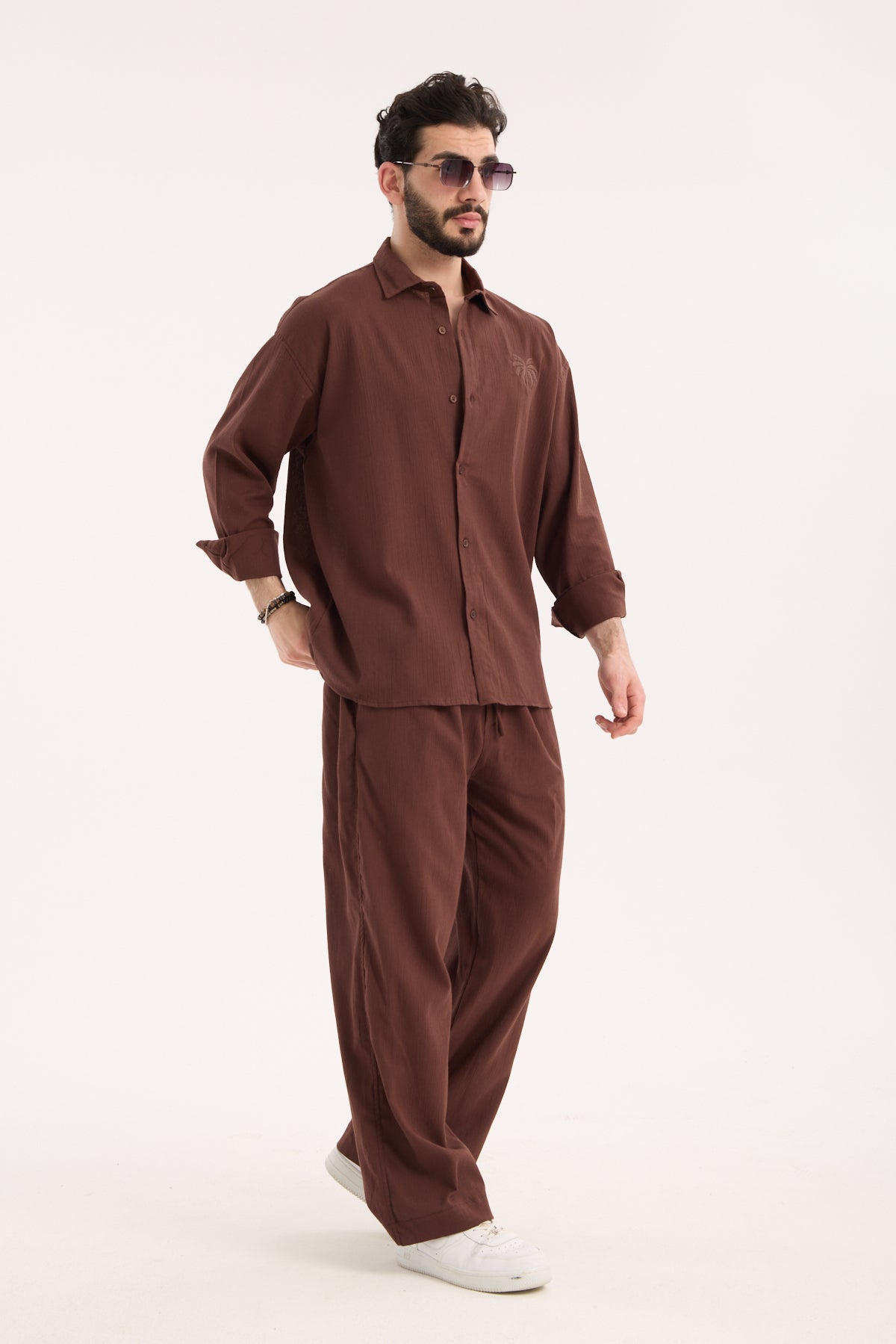  color:brown