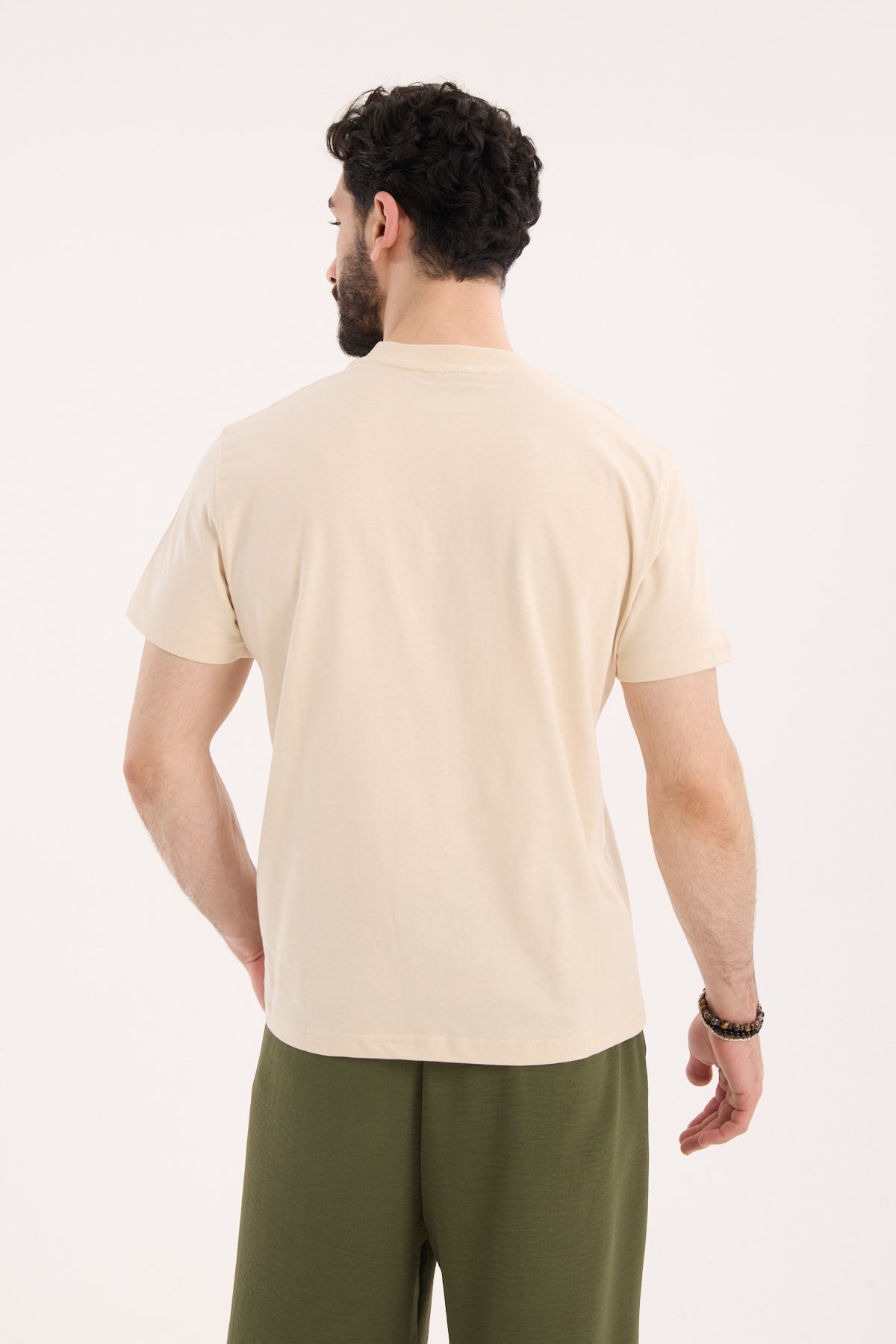  color:beige