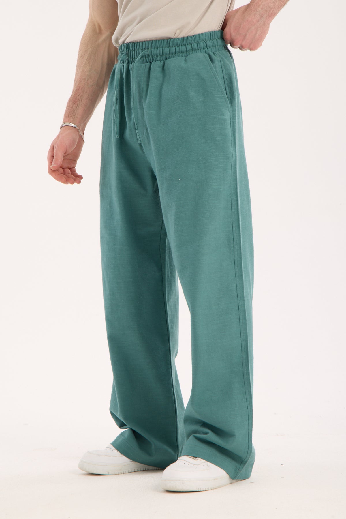 color-card:green