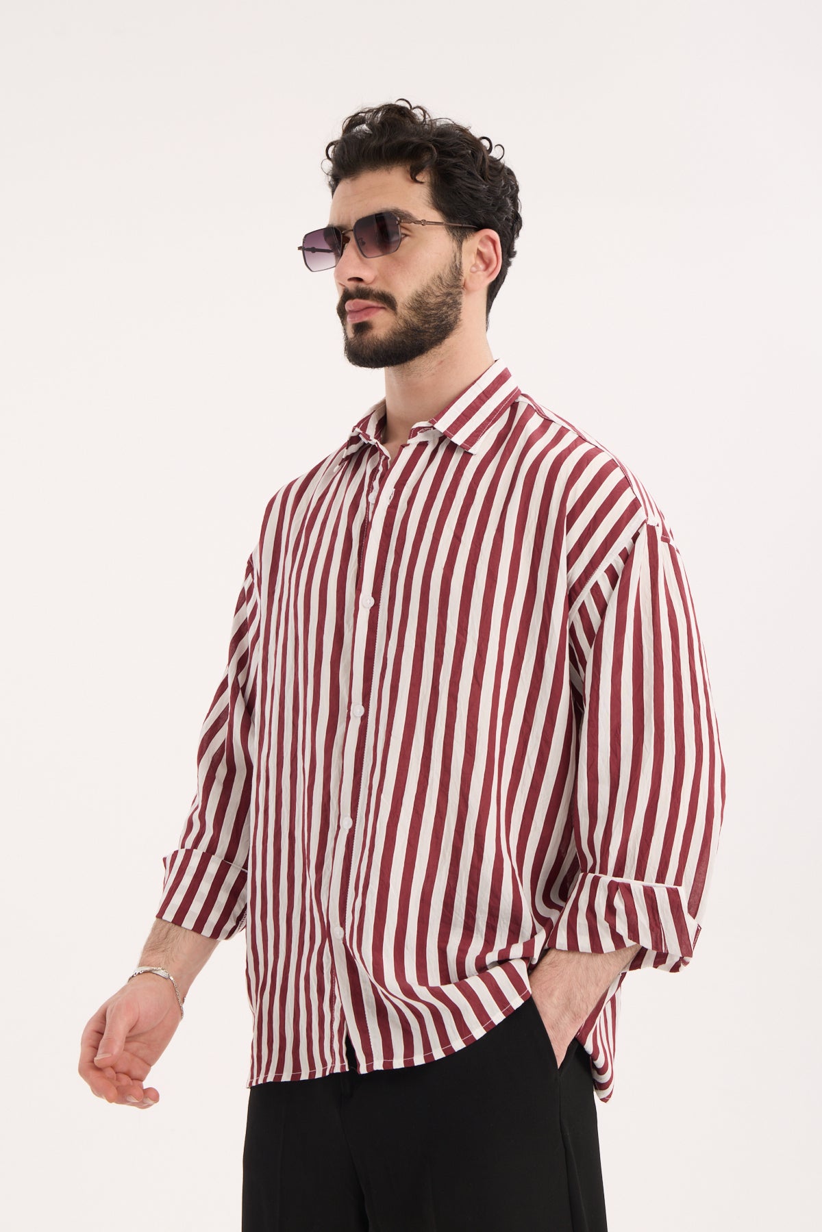 color:burgundy