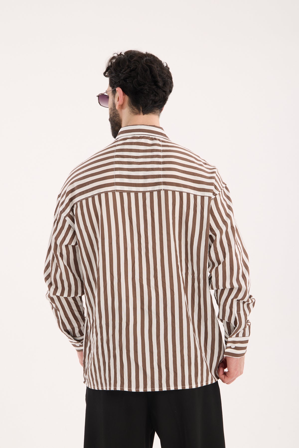 color:brown