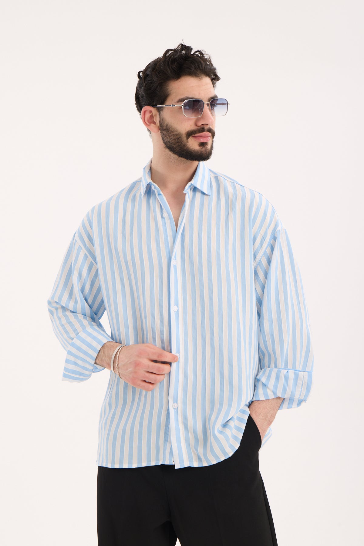 color-card:light blue color:light blue 