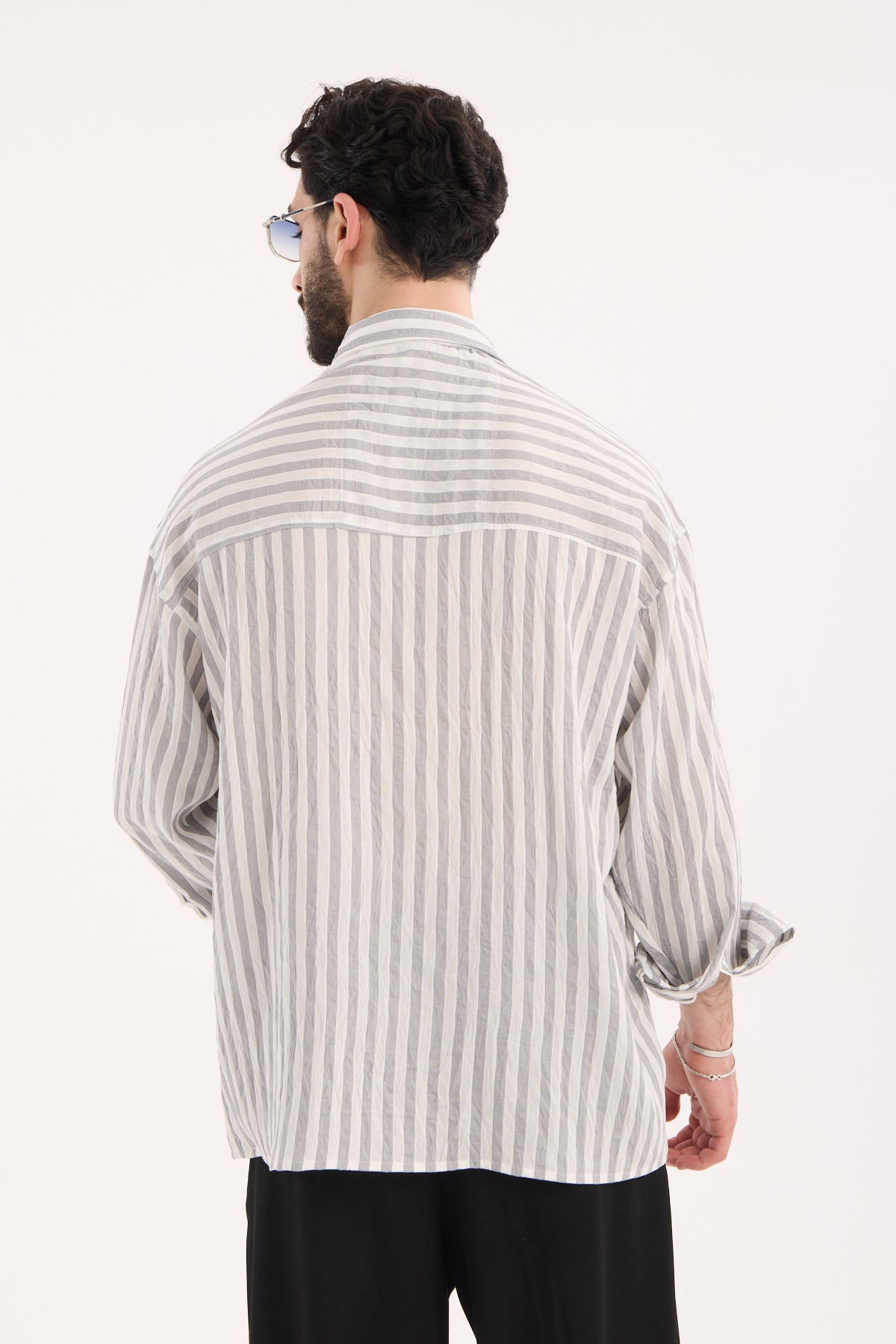  color:gray