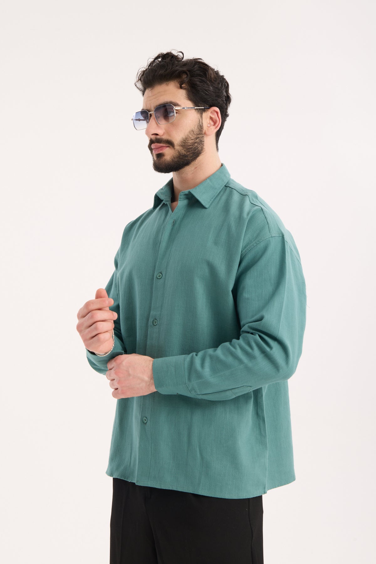 color:green