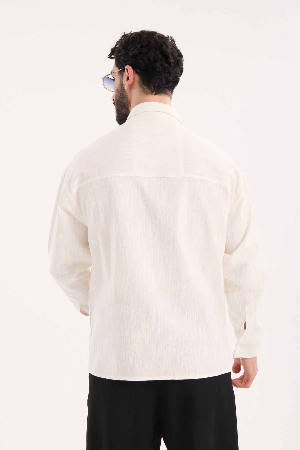 colort-card:white color:white